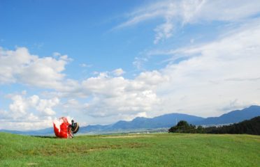 LEMPES HILL Paragliding Site – Sanpetru RO